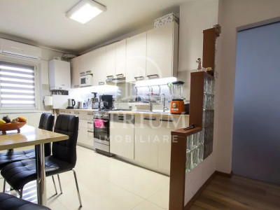 Apartament cu 3 camere | Cartier Manastur | 2 parcari