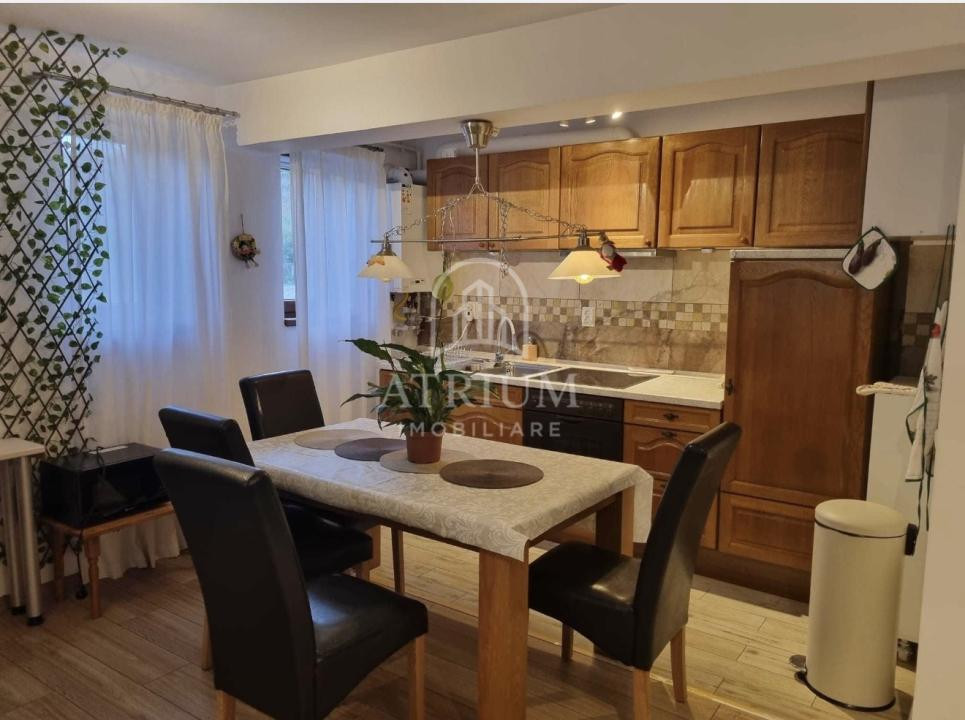 Apartament 2 camere/ zona vivo 