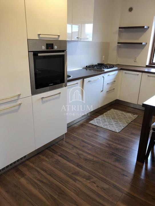 Apartament modern cu 3 camere/zona Intre Lacuri 