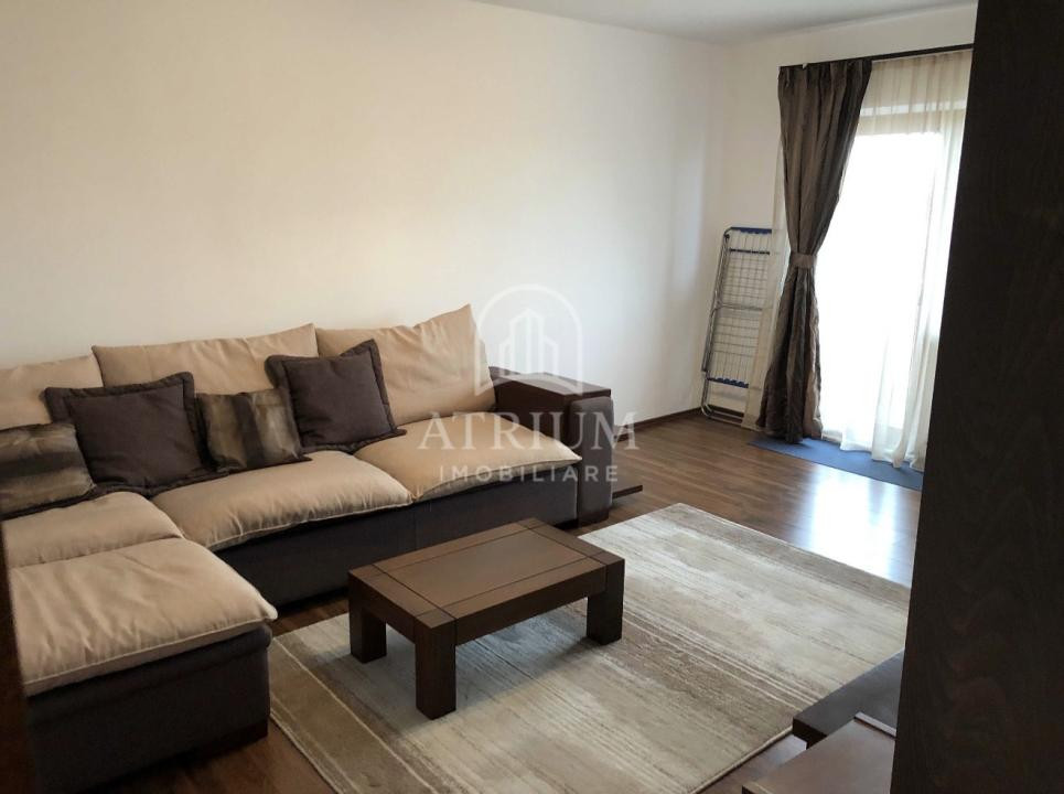 Apartament modern cu 3 camere/zona Intre Lacuri 