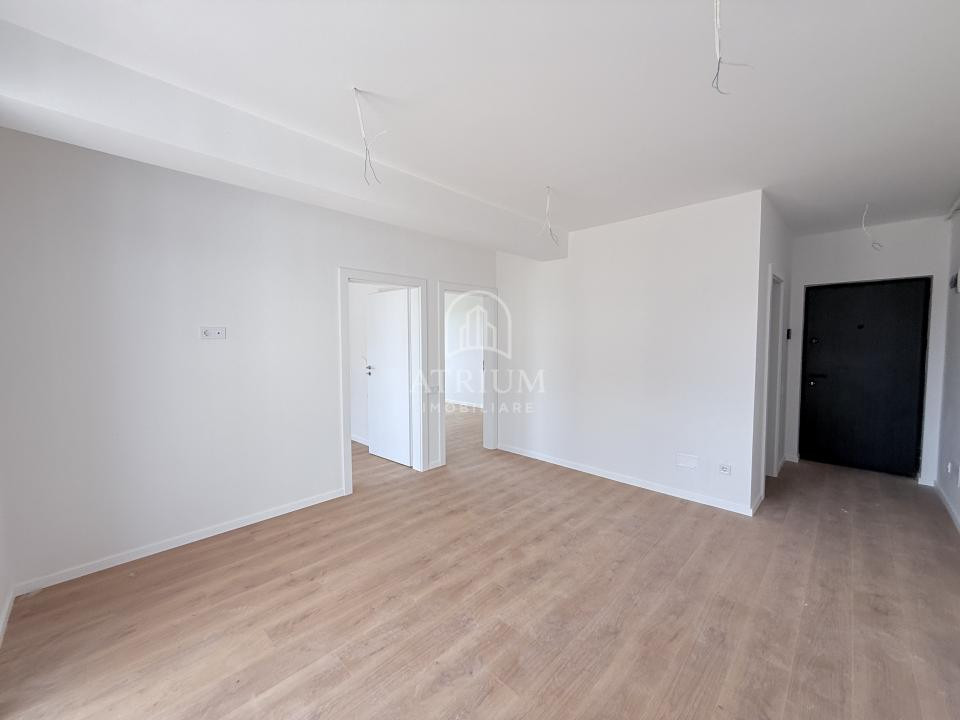 Apartment finisat 3 camere, bloc nou, zona Apahida