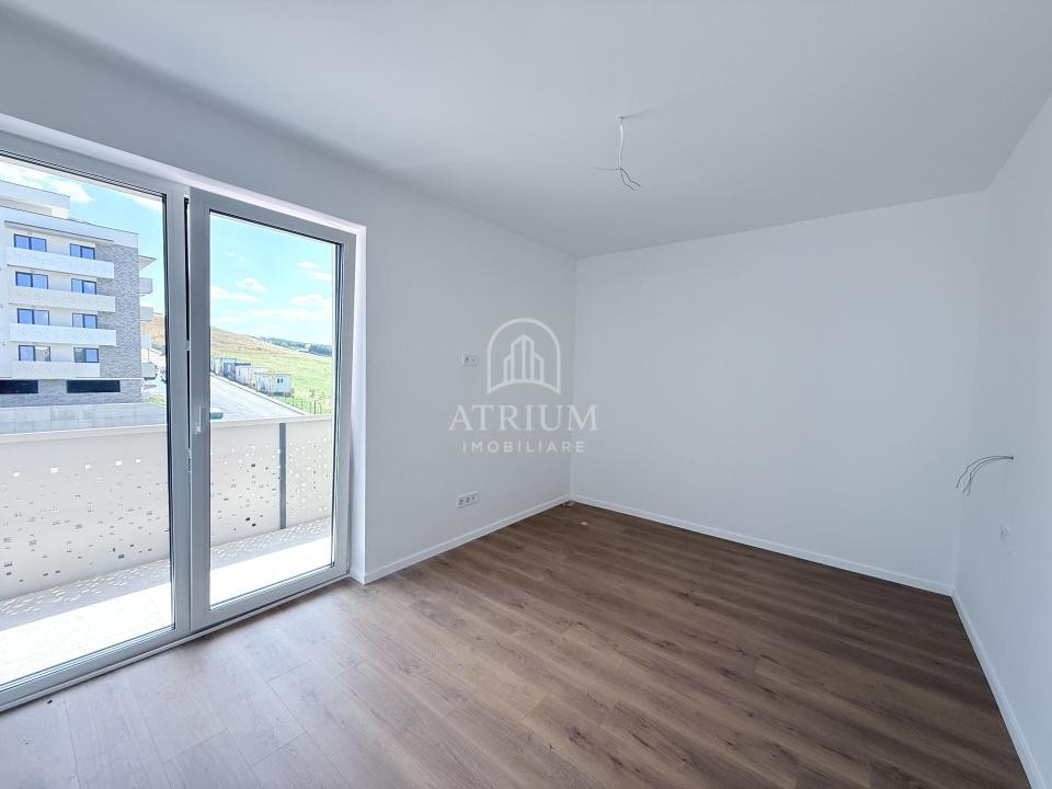 Apartment finisat 3 camere, bloc nou, zona Apahida