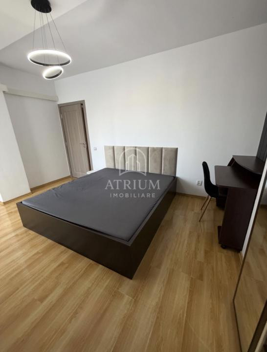 Apartamet modern cu 3 camere/centru 