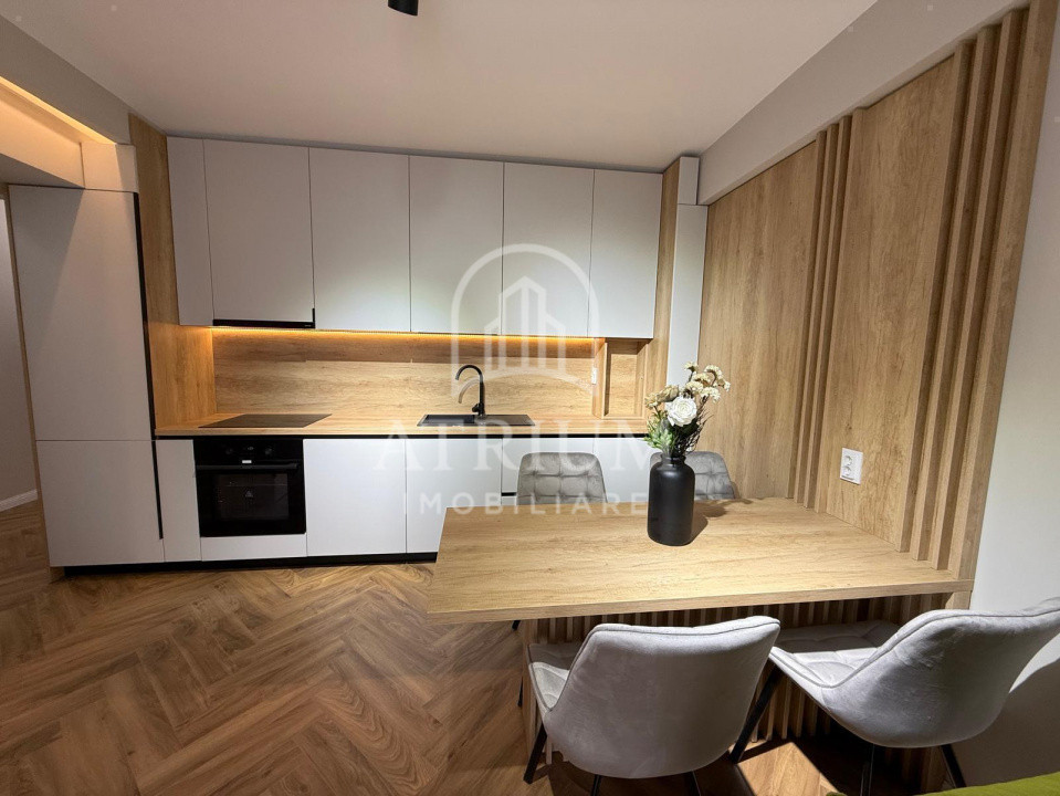 Apartament 3 camere bucatarie 54 mp gradina 10mp  in zona Tera Floresti