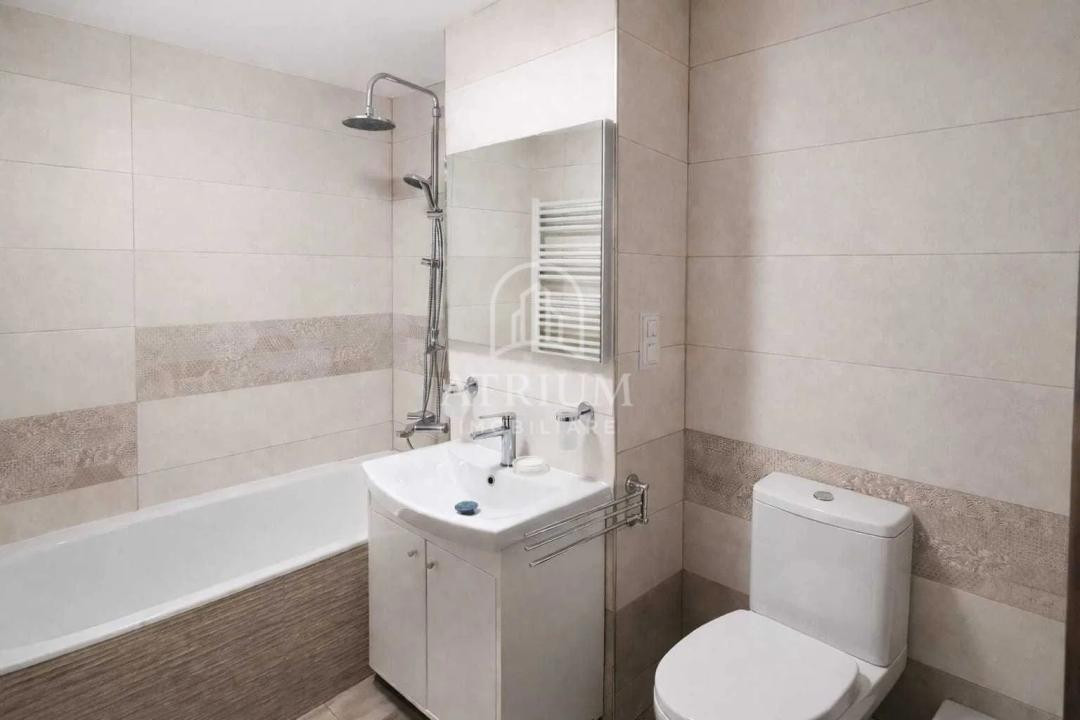 Apartament modern | 3 camere | Zona UMF 