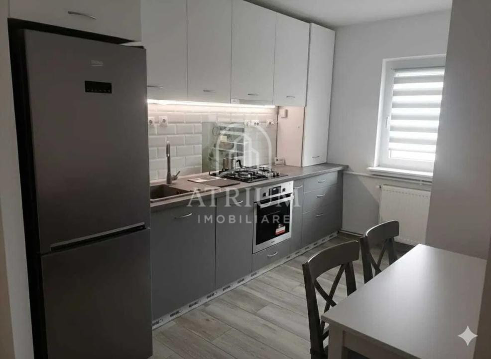 Apartament modern | 3 camere | Zona UMF 