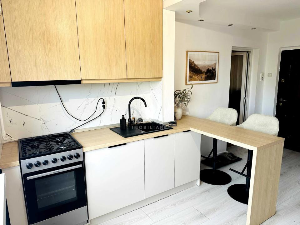 Apartament 2 camere decomandate la cheie, 43 mp utili cu 3 mp balcon, Manastur