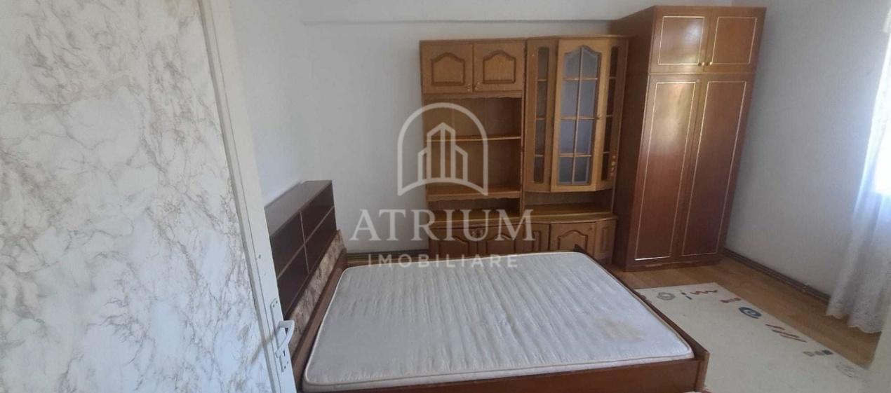 Apartament cu 2 camere decomandate/ centru 