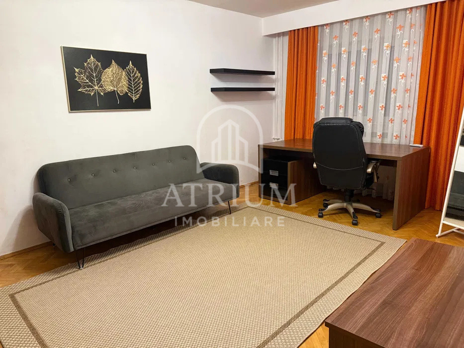 Apartament cu 2 camere decomandate | Zona UMF 