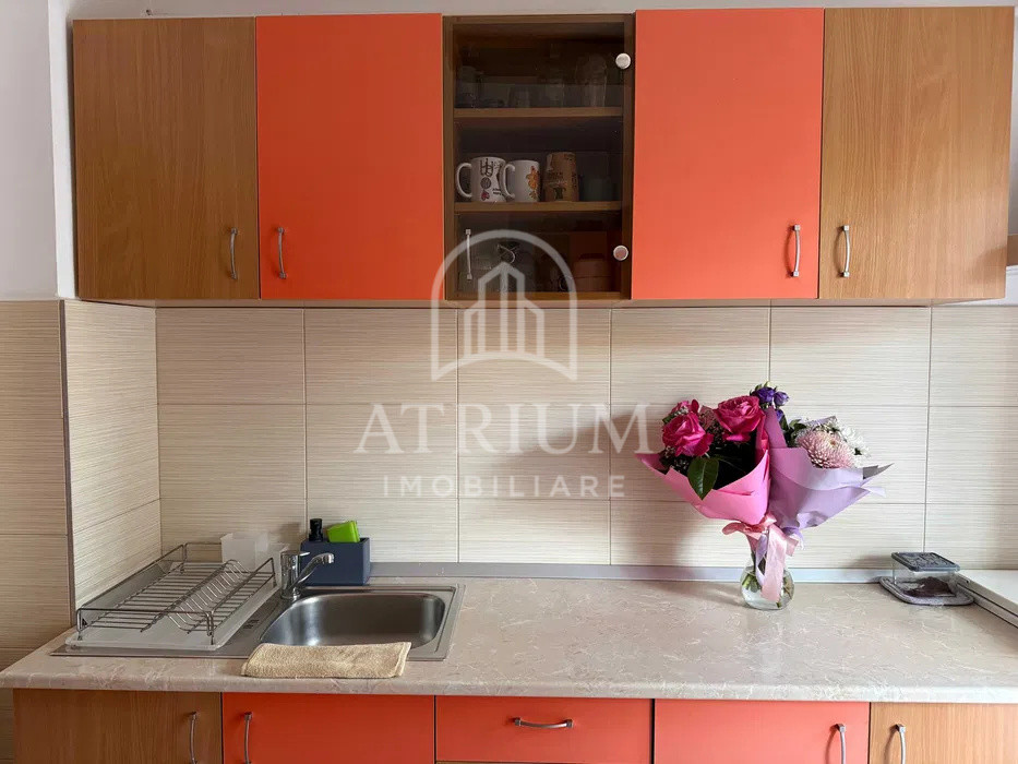Apartament cu 2 camere decomandate | Zona UMF 