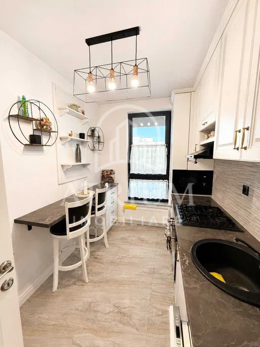 Apartament 2 camere decomandate, parcare, Park Lake