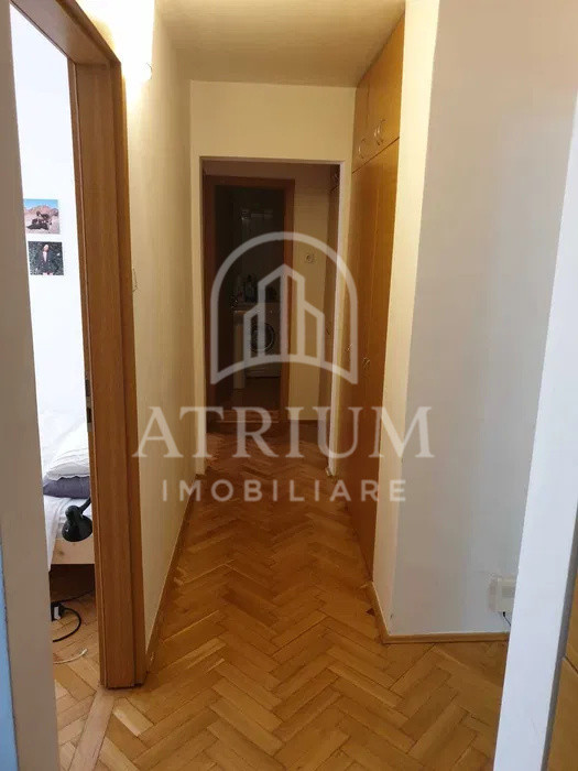 Apartament cu 3 dormitoare / Zona UMF 