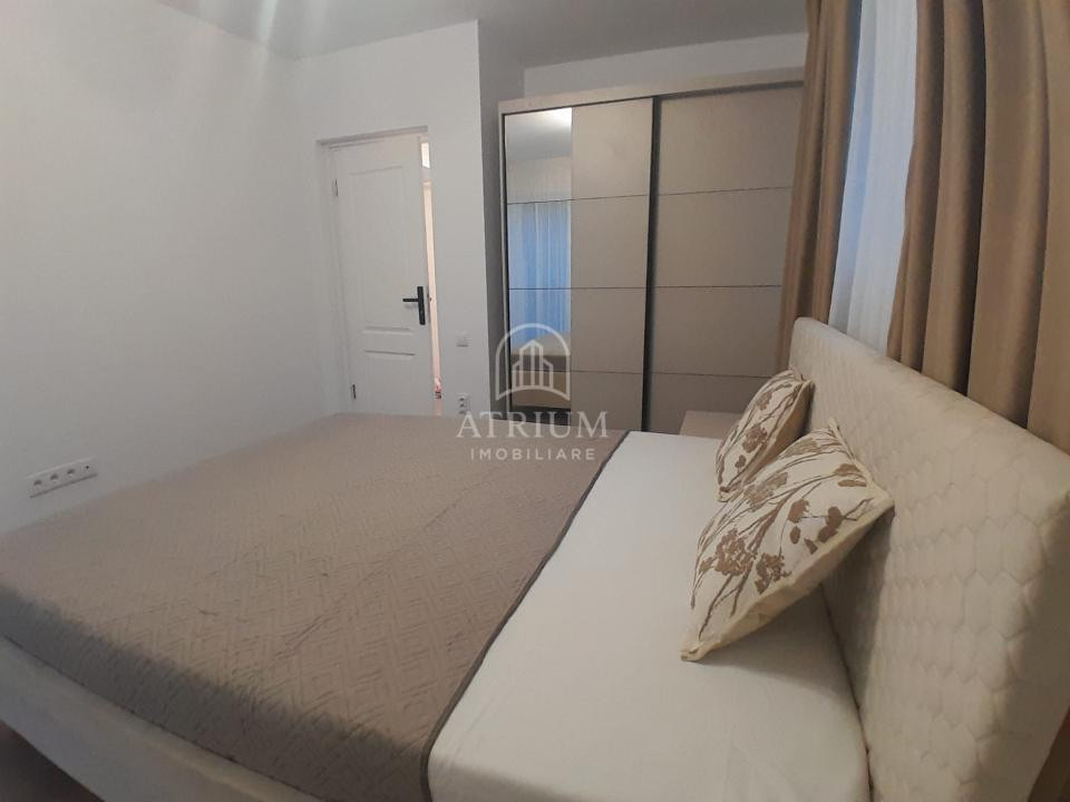Apartament 3 camere, 60 mp, balcon, paracre, zona Stejarului
