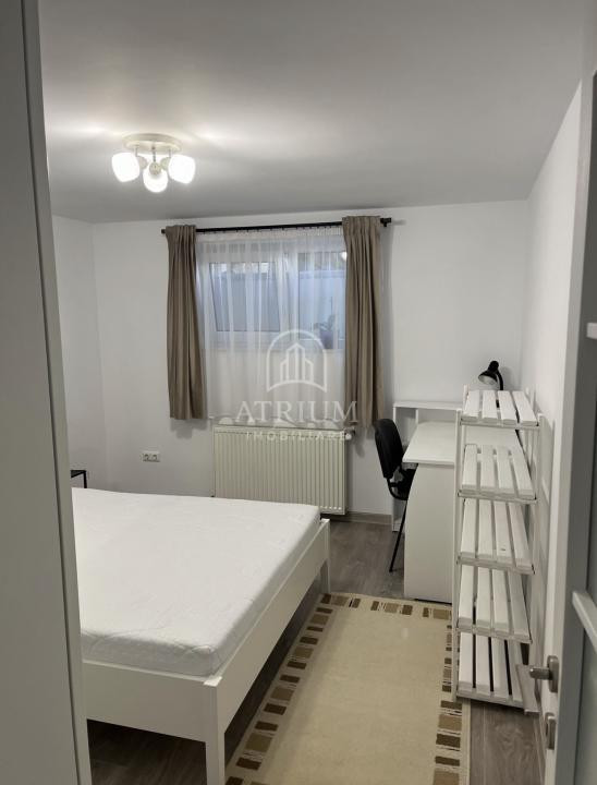 Apartament cu 3 camere decomandate/parcul Cetatuia