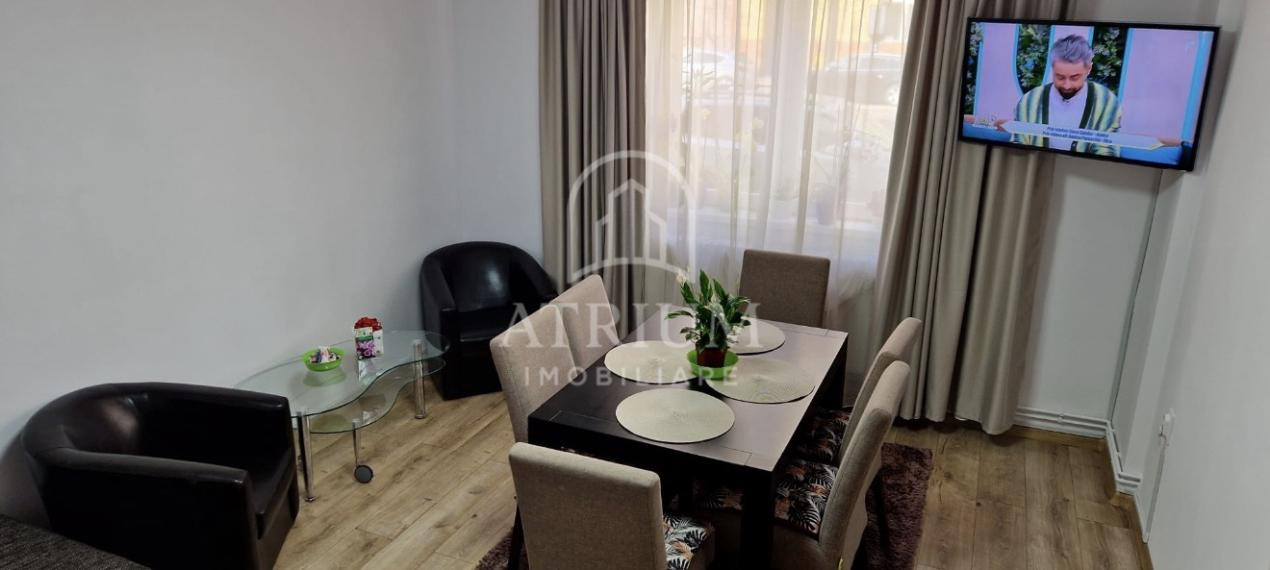 Apartament cu 3 camere/central 