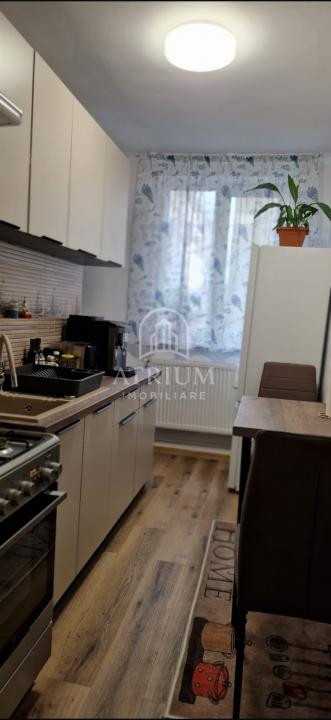 Apartament cu 3 camere/central 
