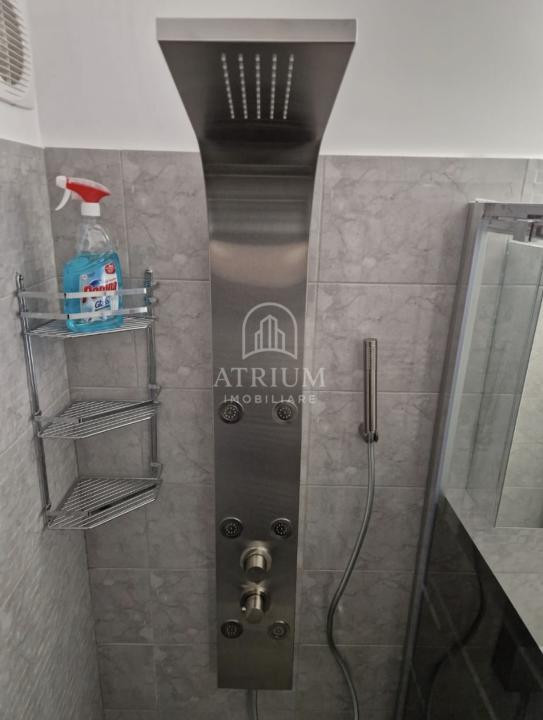Apartament cu 3 camere/central 