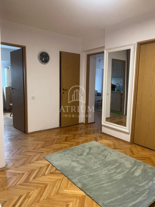 Apartament cu 3 dormitoare | Centru 