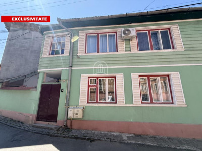 Casa 4 camere, 320 MP, Sighișoara - Central