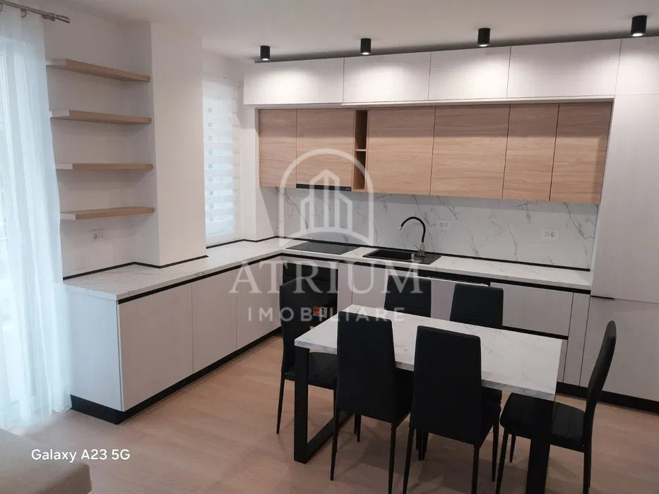 Apartament 3 camere de inchiriat Floresti