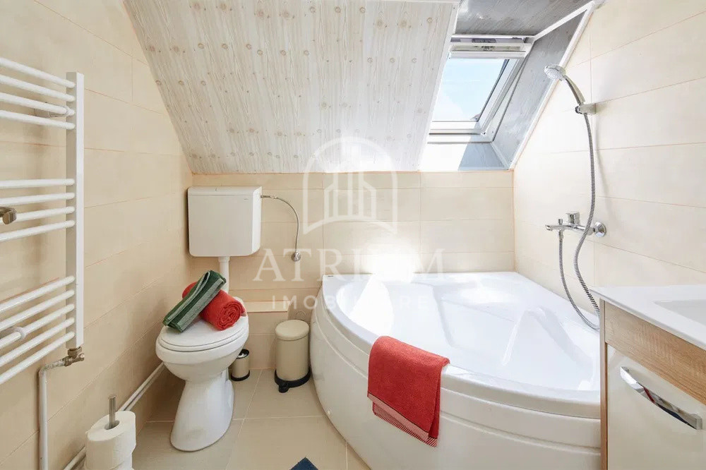 Apartament 2 camere decomandate + living, bucatarie si parcare Zorilor