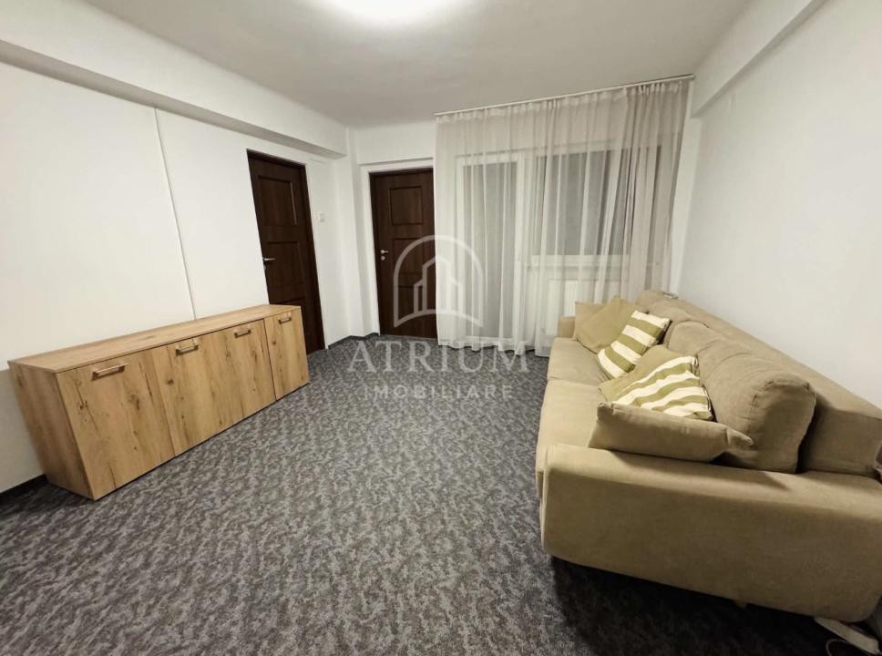 Apartament cu 2 camere/ central 