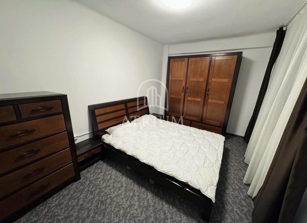 Apartament cu 2 camere/ central 