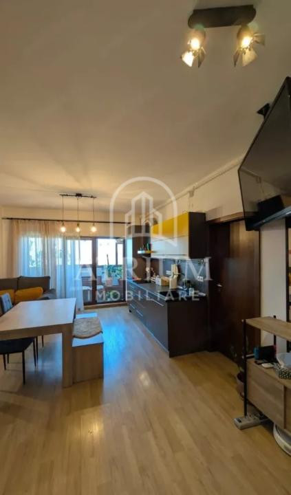 Apartament 3 camere de închiriat Zorilor