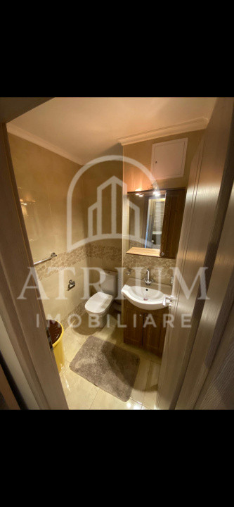 Apartament 3 camere | La 5 minute de UMF