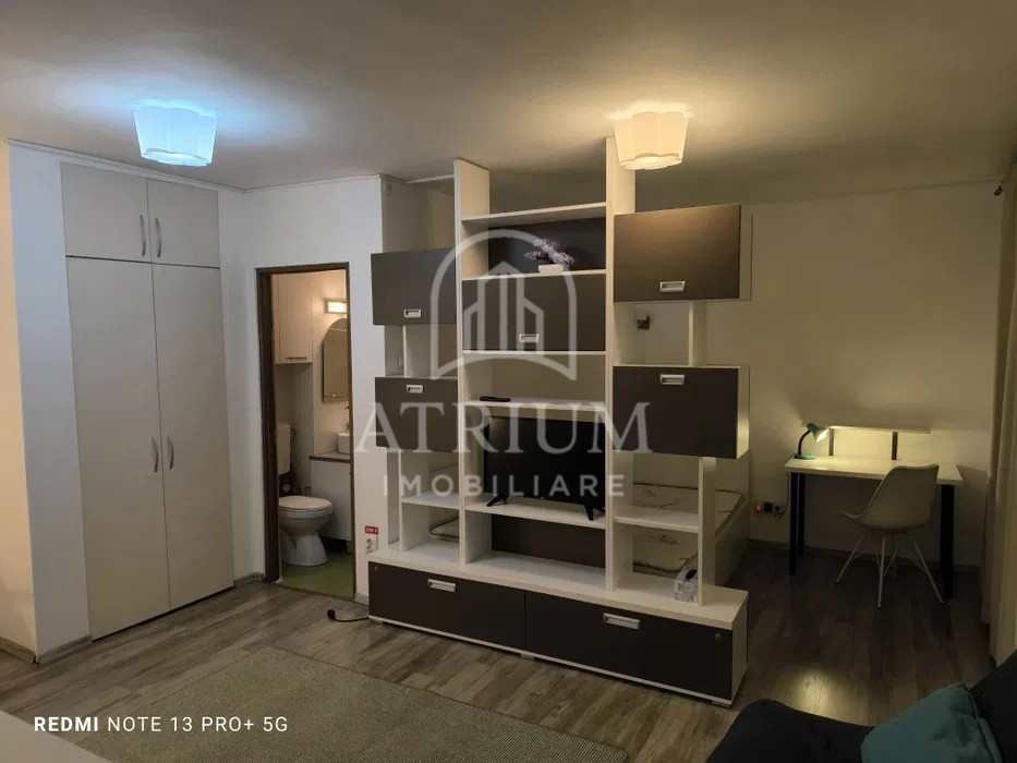 Inchiriez apartament o camera Gheorgheni