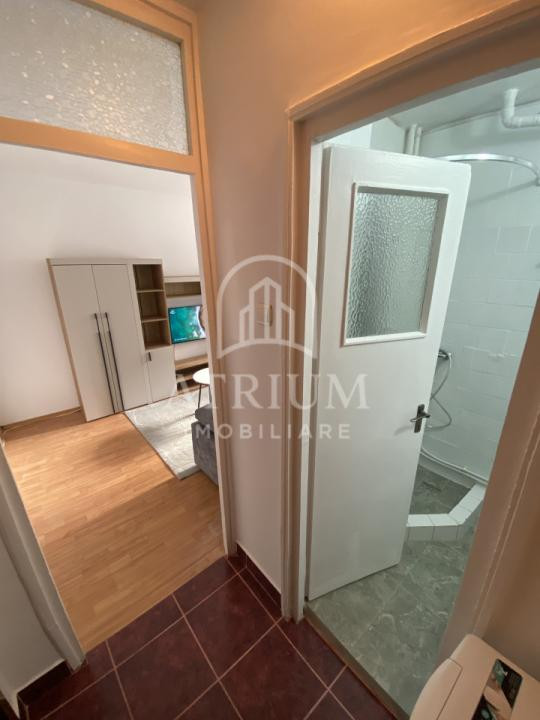 Garsonieră renovată de închiriat | Mănăștur | Etaj intermediar