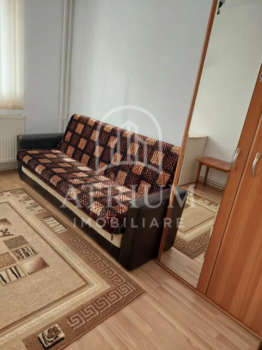 Inchiriez apartament 3 camere manastur