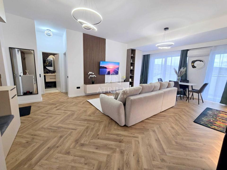 Apartament 2 camere semidecomandat | Eroilor Residence | Prima închiriere | Parcare