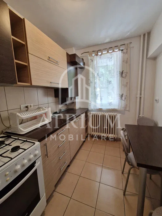 Apartament de două camere/ Gheorgheni 