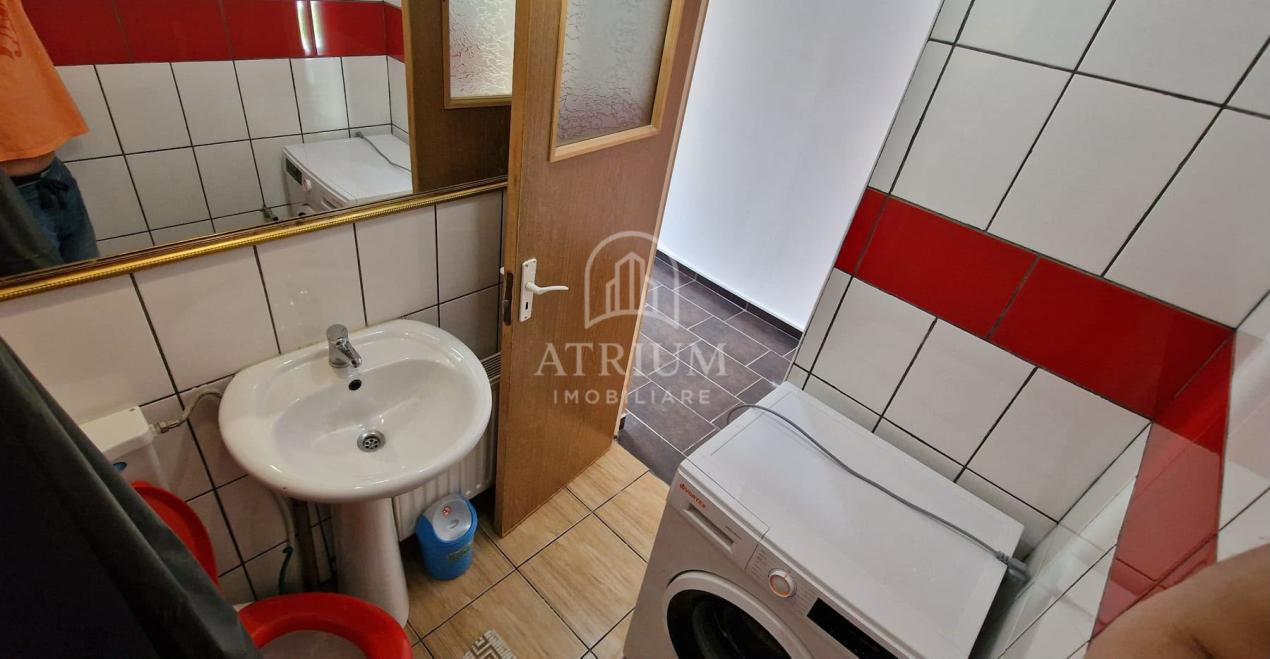 Apartament tip studio | curte proprie