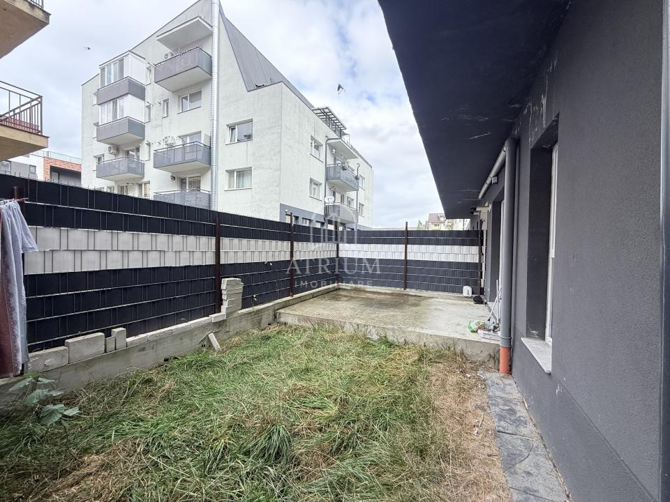 Apartment 3 camere 55, mp utili cu 34 mp gradină, garaj, Florești Cetății
