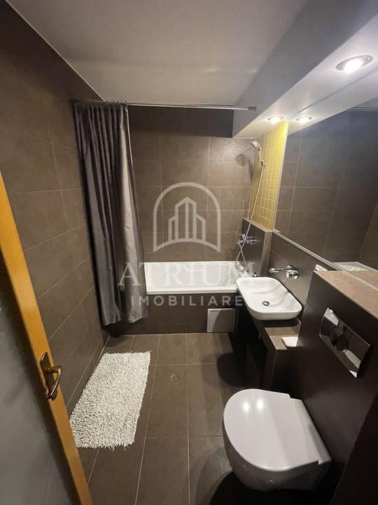 Apartament 3 camere semidecomandat | Andrei Mureșanu | 2 băi și parcare