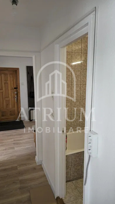 Inchiriez apartament 2 camere Manastur Mehedinti