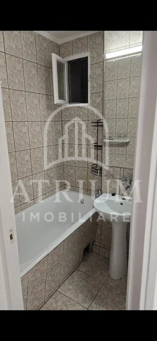 Inchiriez apartament 2 camere Manastur Mehedinti