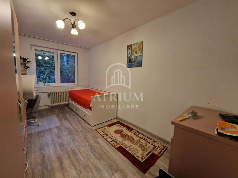 Apartament 3 camere de închiriat în Gheorgheni