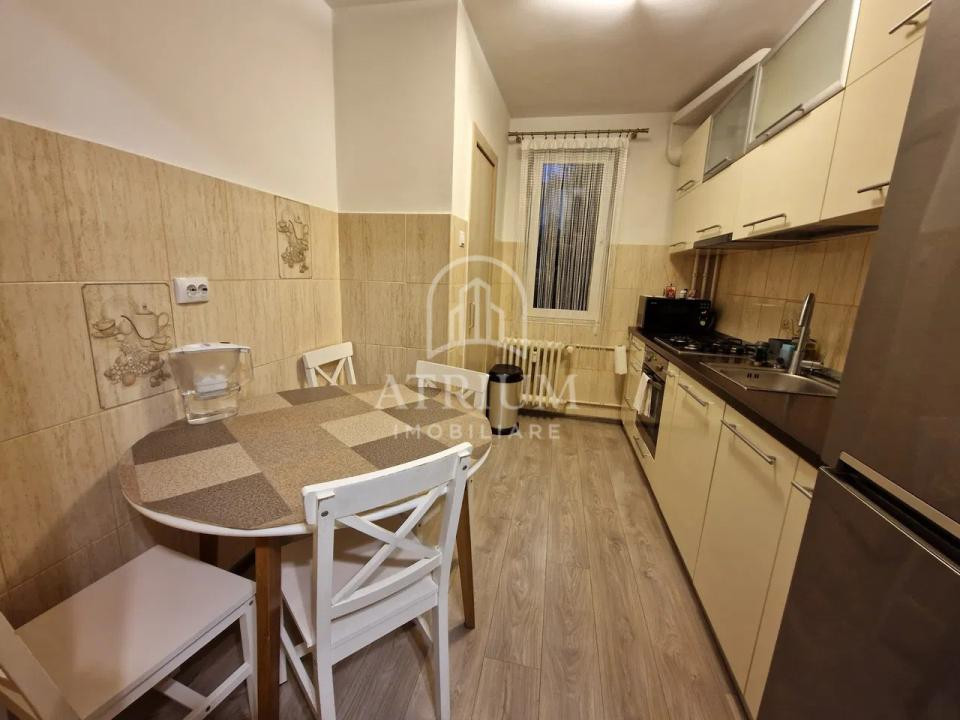 Apartament 3 camere de închiriat în Gheorgheni