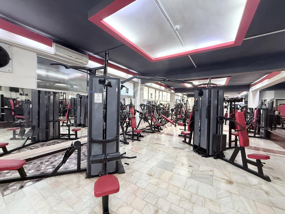 Oportunitate! Afacere la cheie de vanzare, SUNGYM, zona cetrala Bistrita