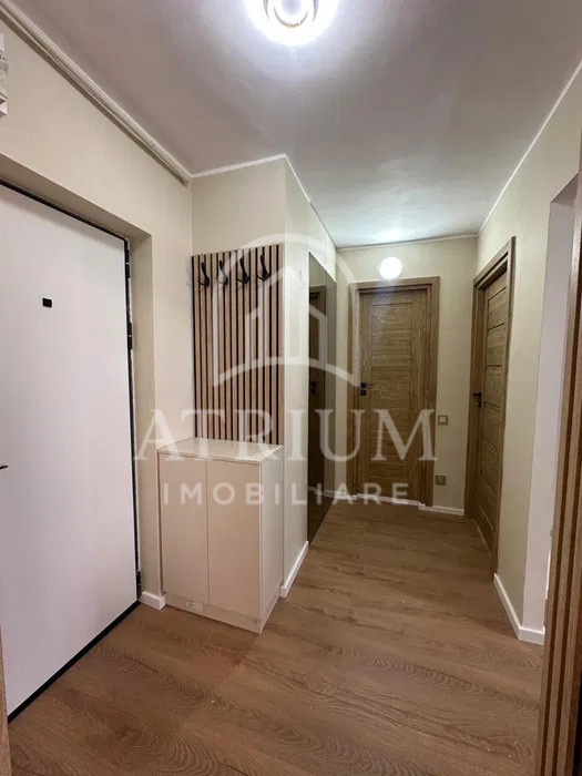 Apartament cu 2 camere decomandate 
