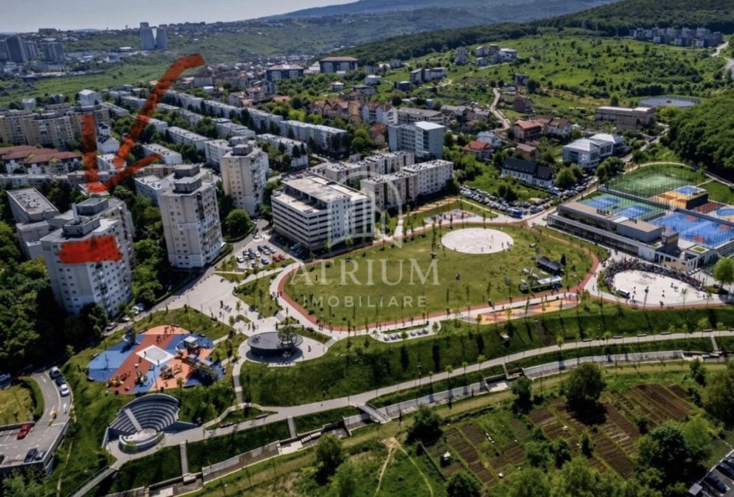 Apartament cu 2 camere decomandate 