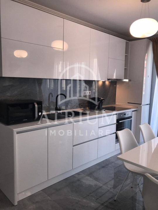 Penthause 3 camere la cheie, 85 mp utuii cu 25 mp terasa, zona Platinia