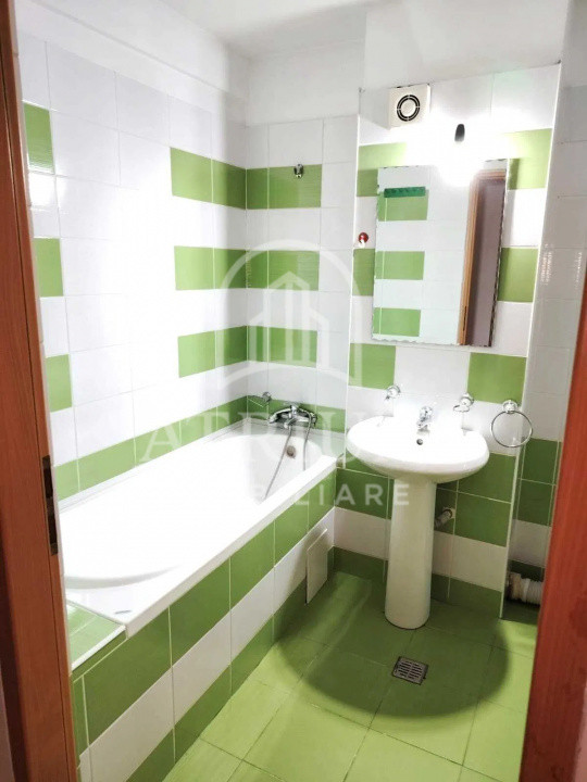 Apartament 2 camere semidecomandate 39,53 mp utili cu balcon, zona Intre Lacuri 