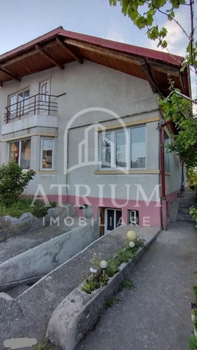 Casa cu suprafata de 125mp, teren 890mp Gruia