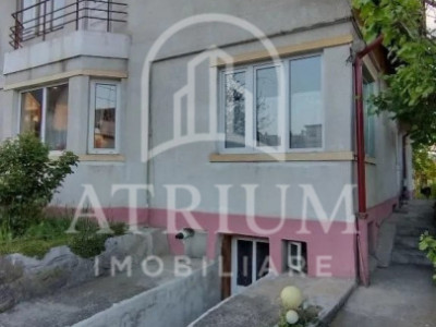 Casa cu suprafata de 125mp, teren 890mp Gruia
