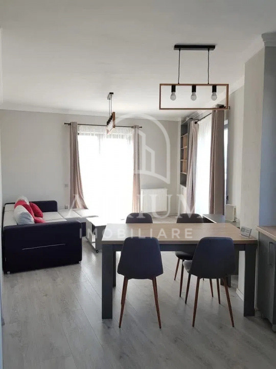 Apatament 3 camere 69 mp utili cu 2 balcoane, zona Calea Baciului