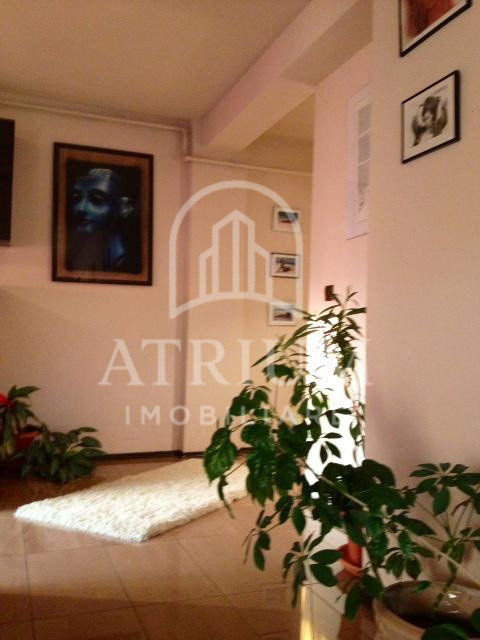 Apartament 2 camere semidecomandate suprafata de 57 MP zona Iulius